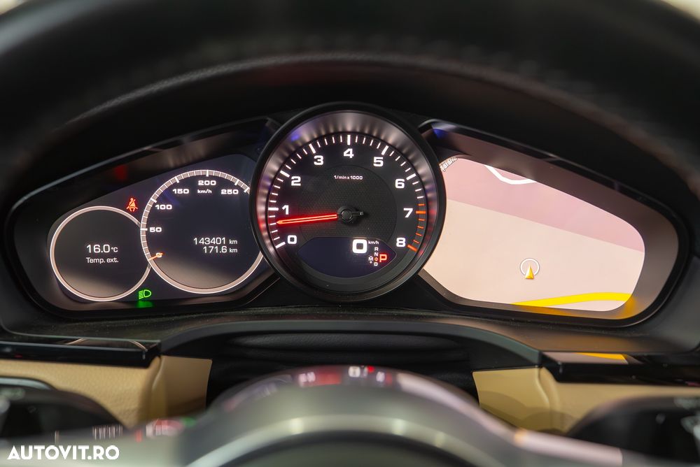 Porsche Cayenne Tiptronic S - 15