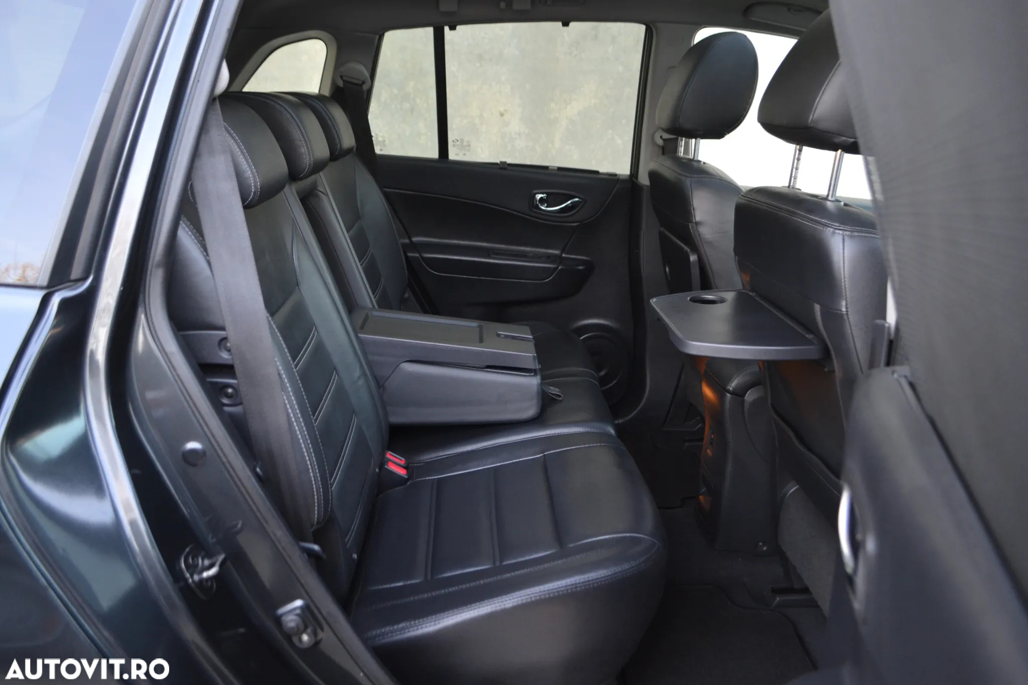 Renault Koleos 2.0 dCI FAP 4x4 Aut. Luxe - 8