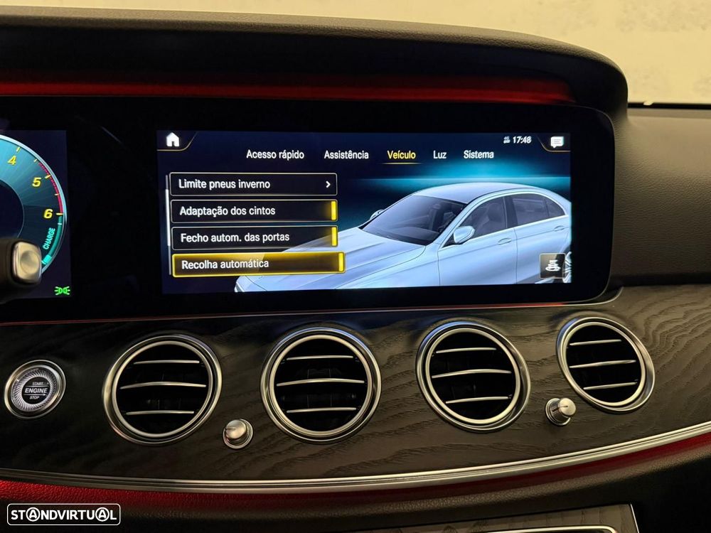 Mercedes-Benz E 300 de Avantgarde 4Matic - 31