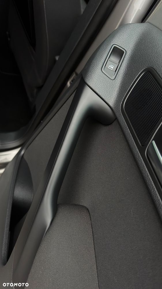 Volkswagen Tiguan 2.0 TDI DPF 4Motion Team - 33