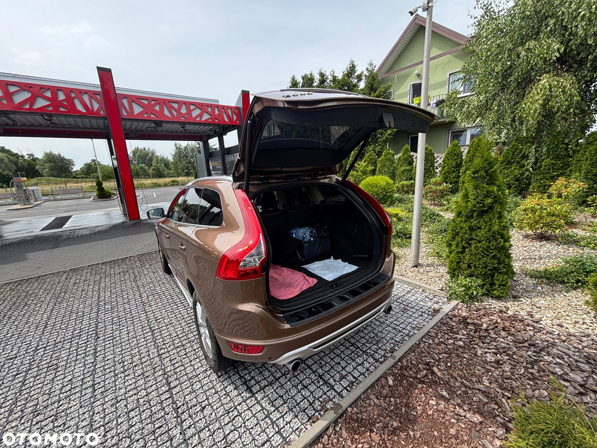 Volvo XC 60 2.4D AWD RDesign - 5