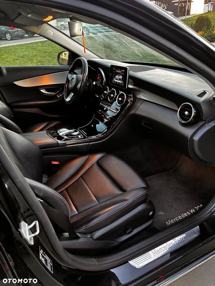 Mercedes-Benz Klasa C 200 (BlueTEC) d 7G-TRONIC - 15