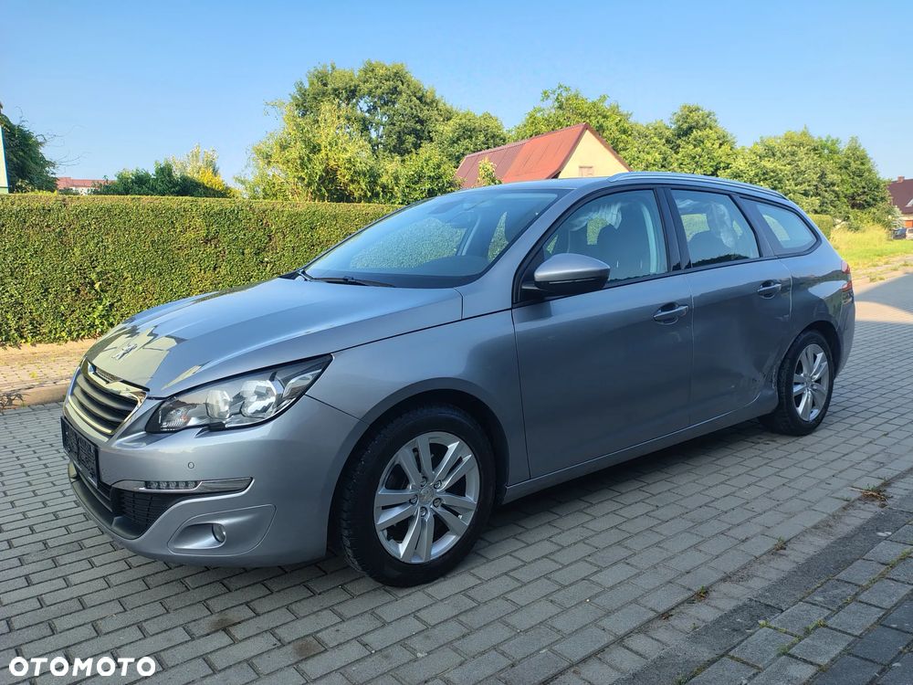 Peugeot 308 - 4