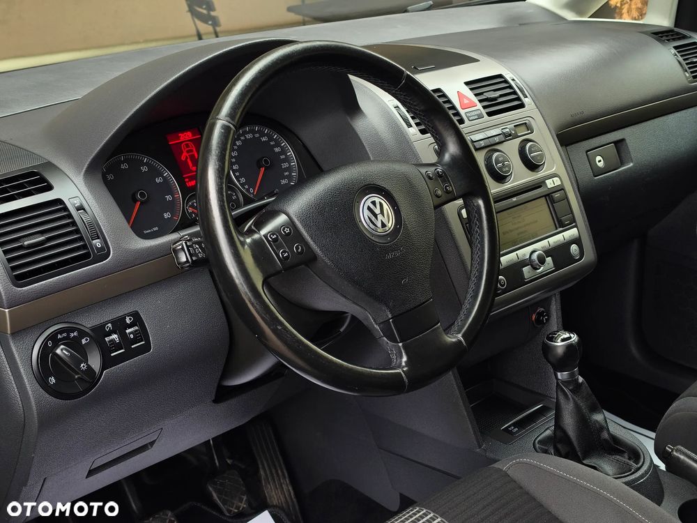 Volkswagen Touran 1.6 United - 5