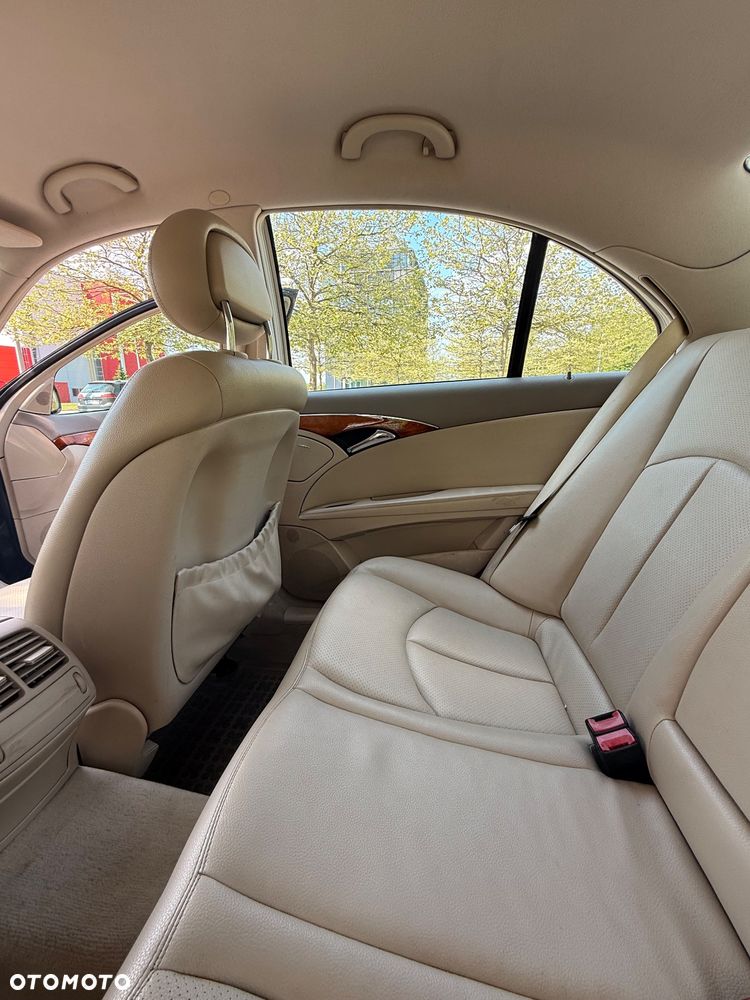 Mercedes-Benz Klasa E 200 CDI Automatik Elegance - 13