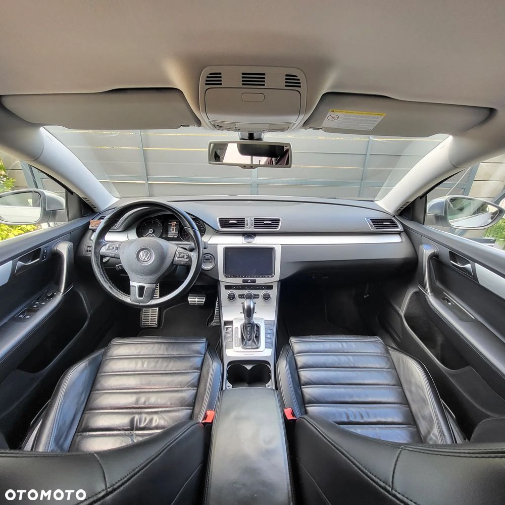 Volkswagen Passat 2.0 TDI 4Mot Highline DSG - 13