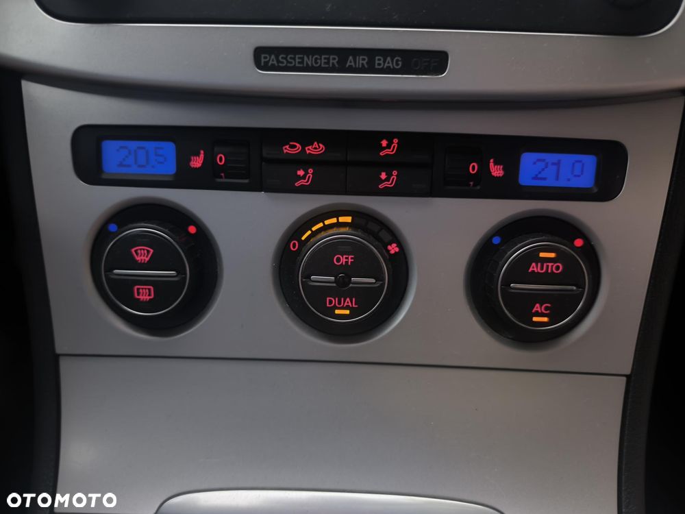 Volkswagen Passat 1.4 TSI Comfortline - 19