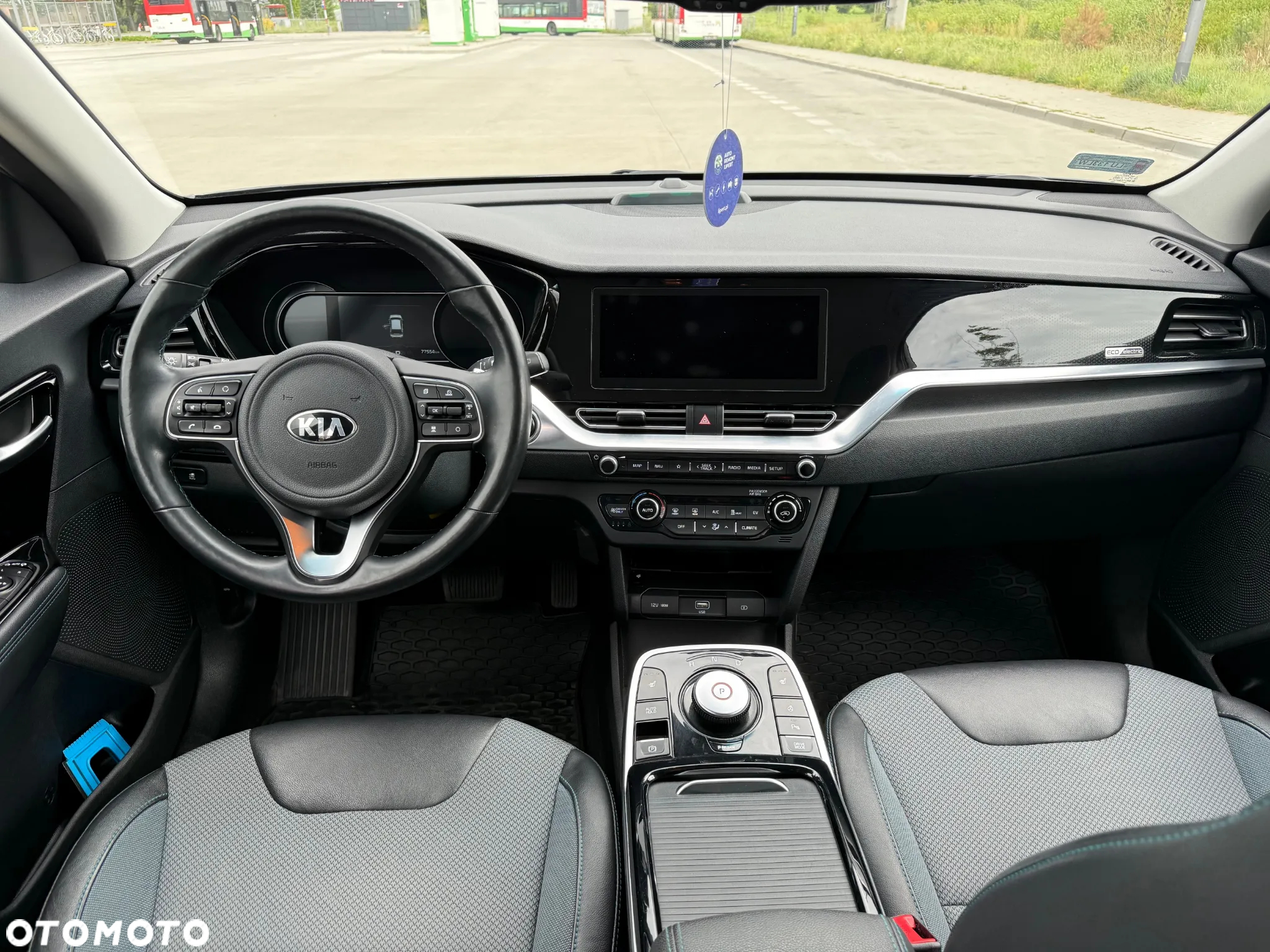 Kia Niro e-Niro 64kWh L - 9