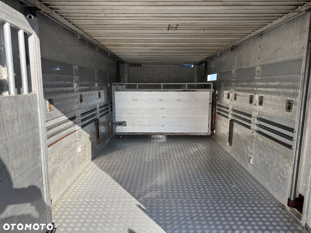 Scania 124L - 12