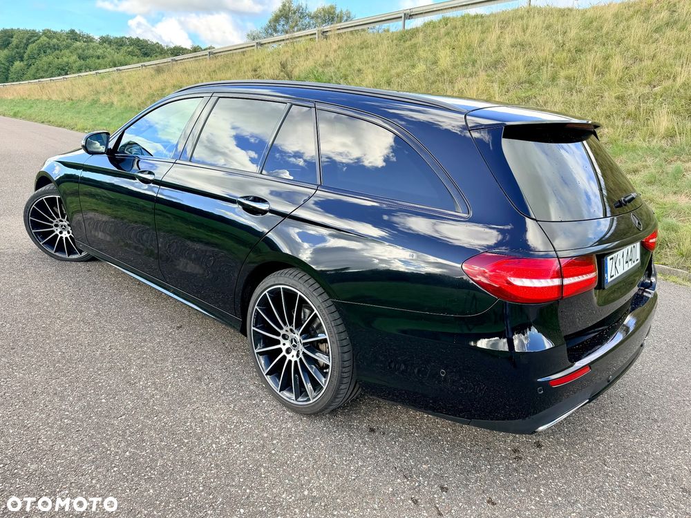 Mercedes-Benz Klasa E 220 d 4-Matic Business Edition 9G-TRONIC - 14