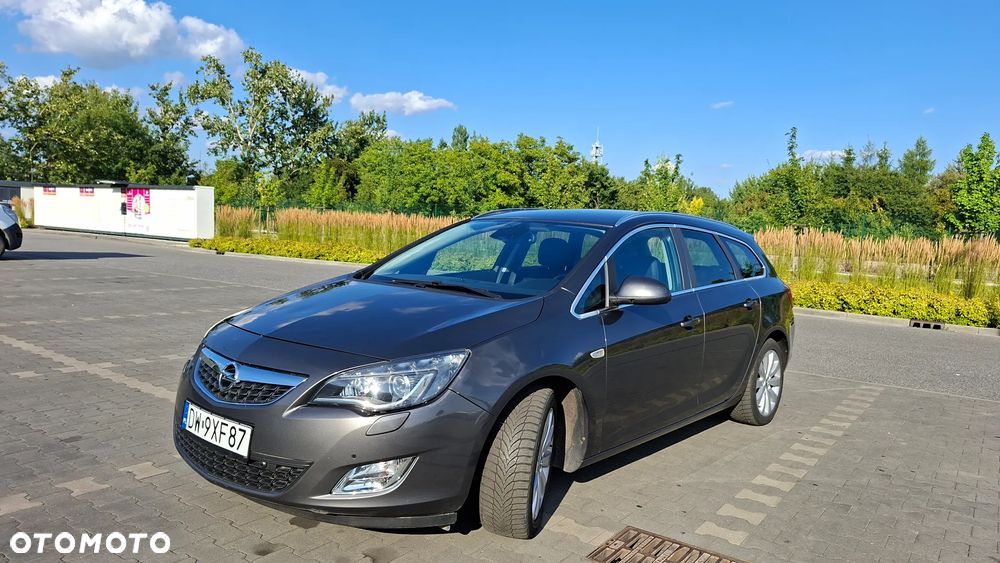Opel Astra IV 1.4 T Sport - 3