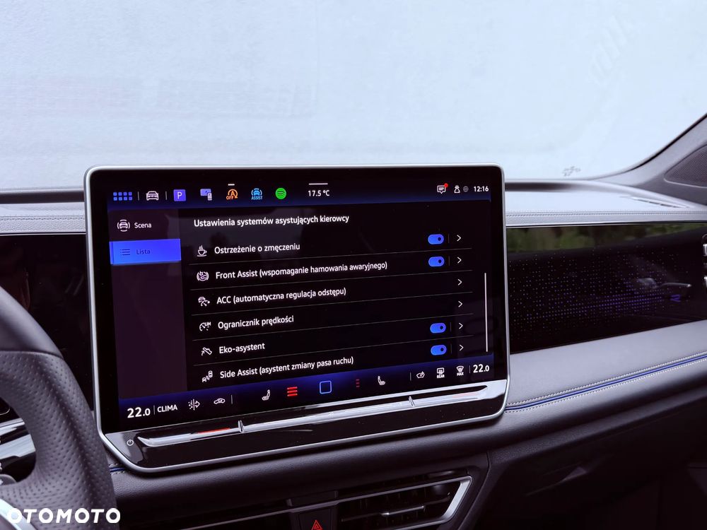 Volkswagen Tiguan 1.5 eTSI R-Line Plus DSG - 22