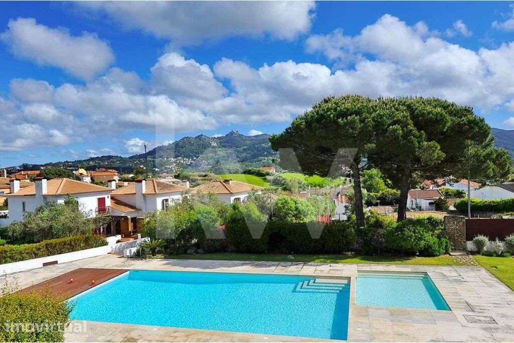 Exclusiva Moradia com Vista Serra em Sintra | Perto da Praia e da Cida - Grande imagem: 4/33