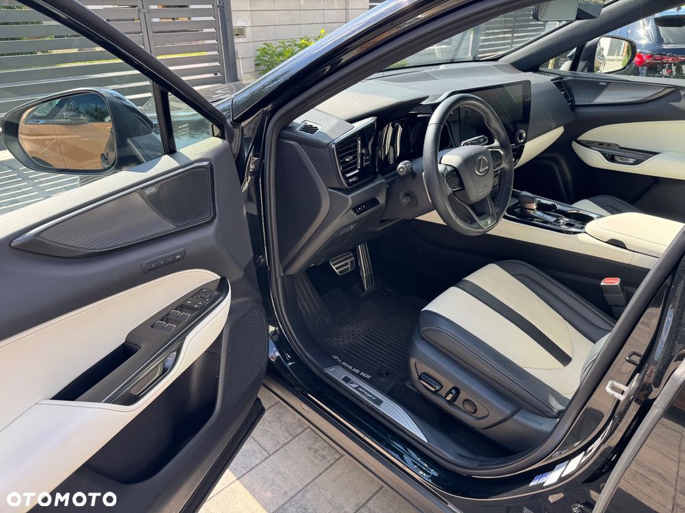 Lexus NX 350h F Sport AWD - 13
