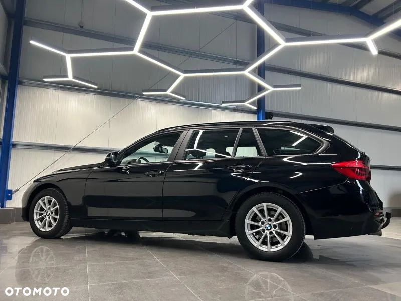 BMW Seria 3 318d Advantage - 17