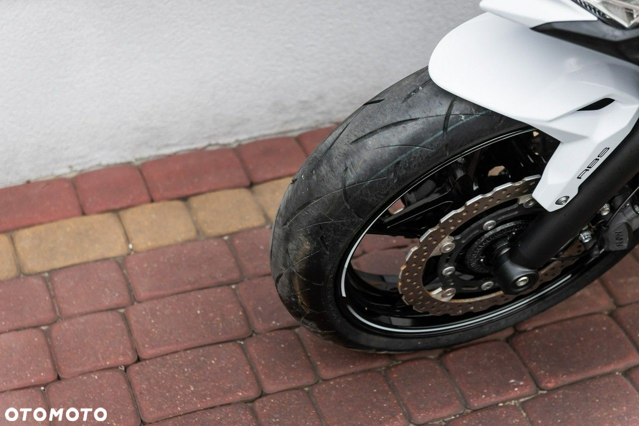 Kawasaki Ninja - 8