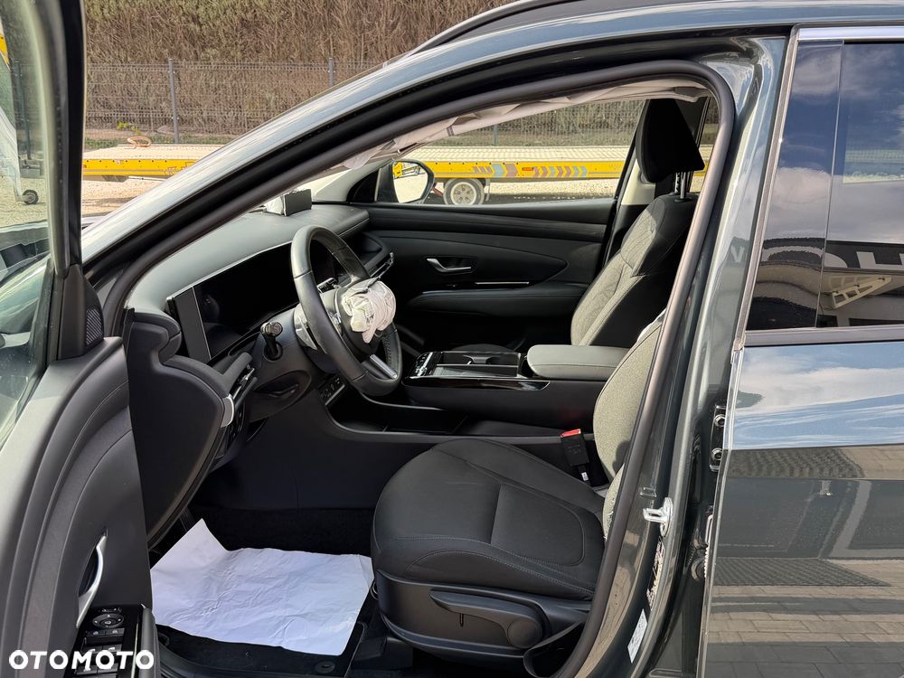 Hyundai Tucson 1.6 T-GDi HEV Smart 2WD - 13