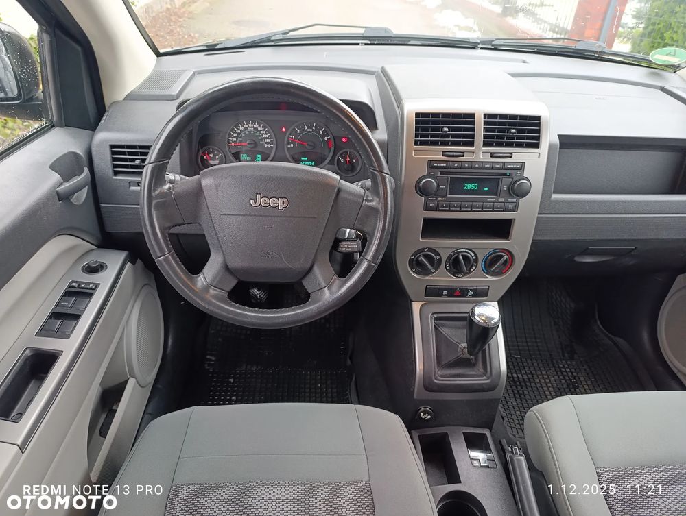 Jeep Compass 2.4I 4x4 Sport - 11