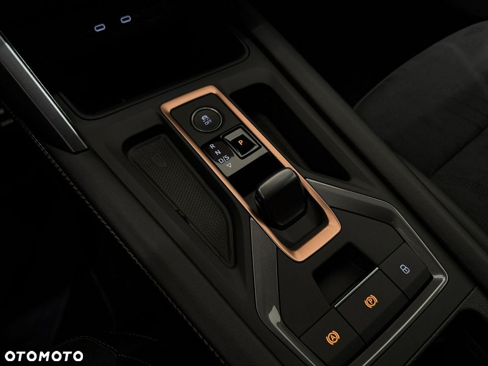 Cupra Formentor 1.5 eTSI mHEV DSG - 25