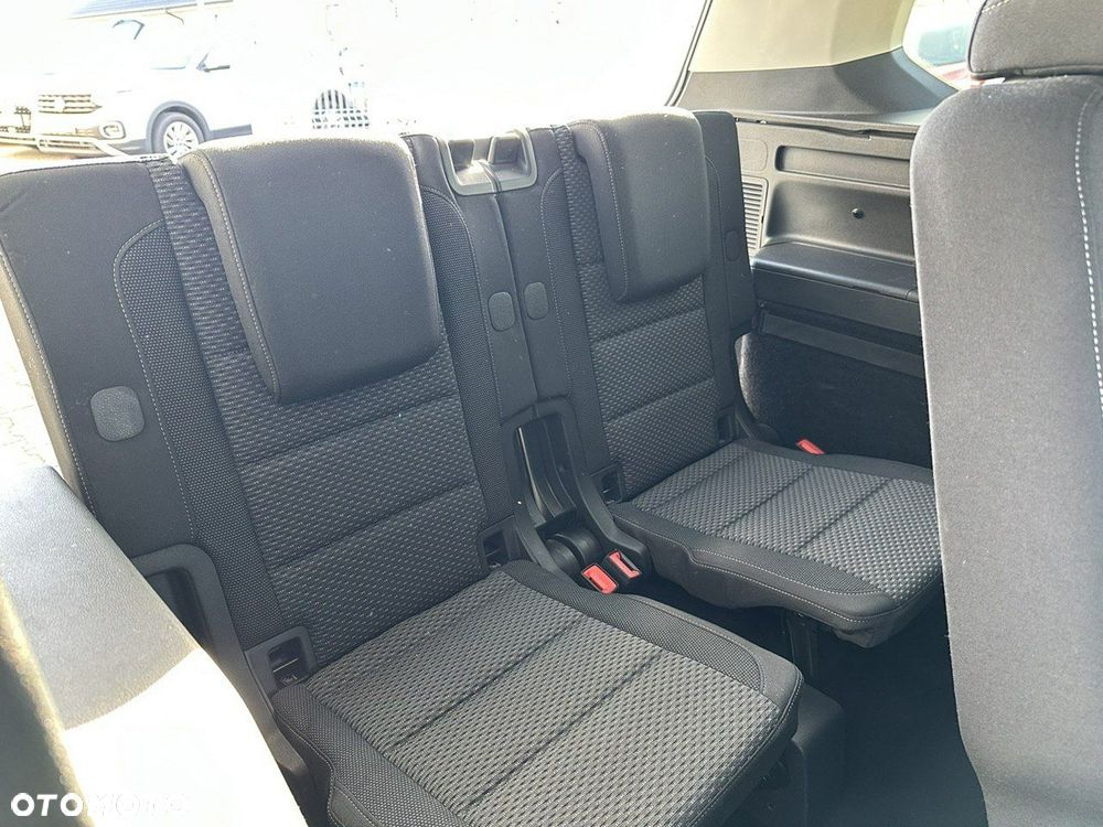 Volkswagen Touran 2.0 TDI BMT Comfortline Plus DSG - 19