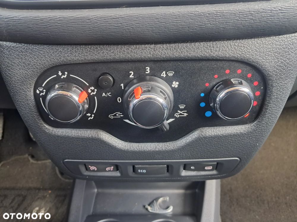 Dacia Dokker 1.2 TCe Stepway - 24