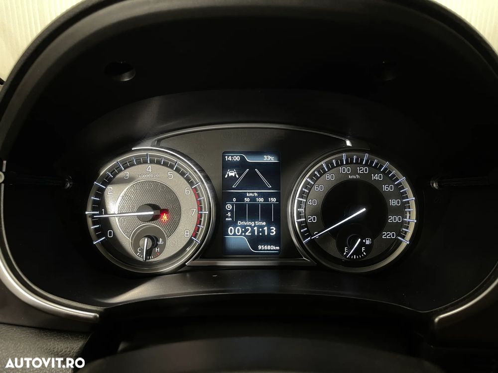 Suzuki Vitara 1.4 Boosterjet MHEV Passion - 25