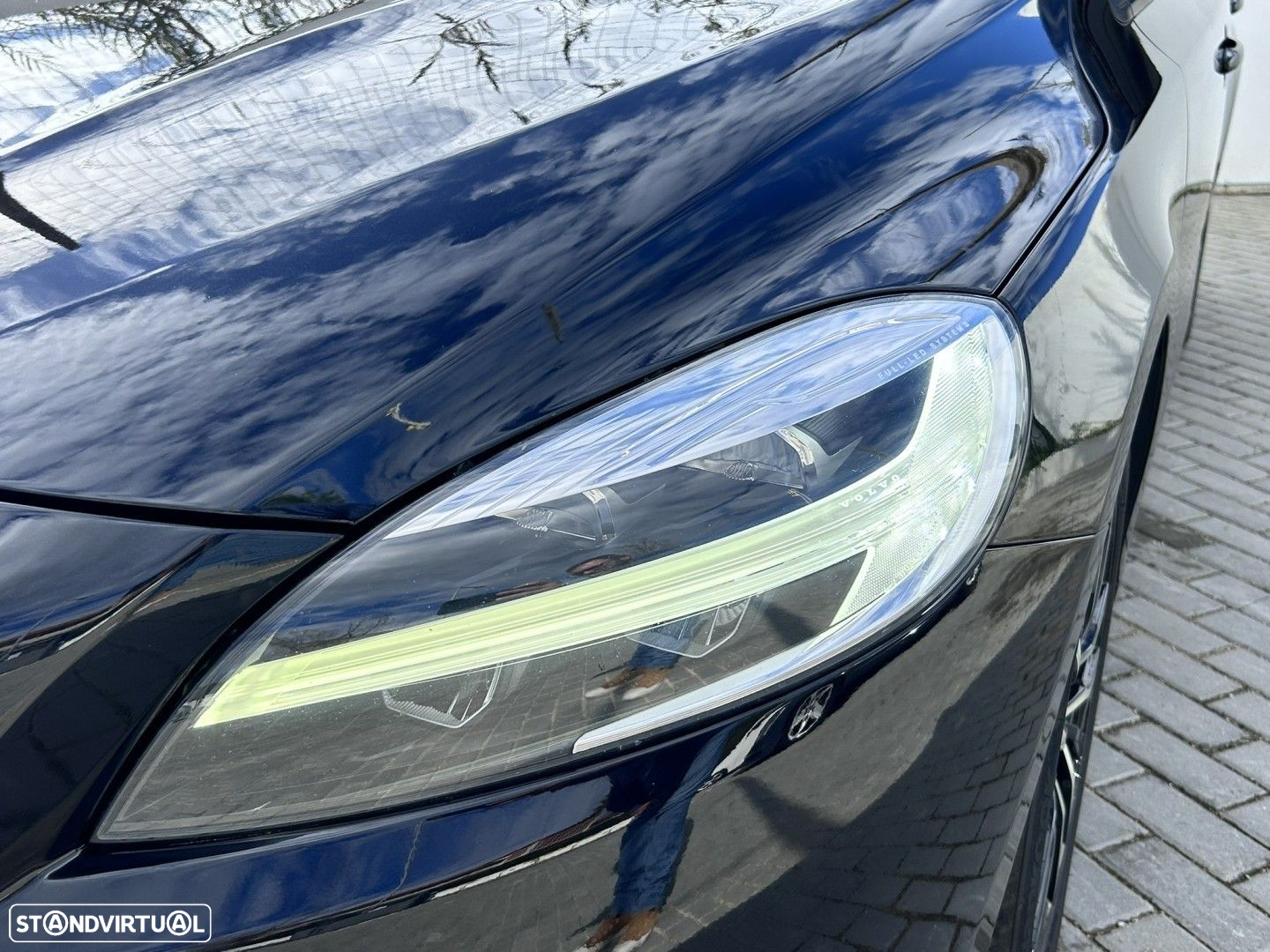 Volvo V40 2.0 D3 Momentum - 17