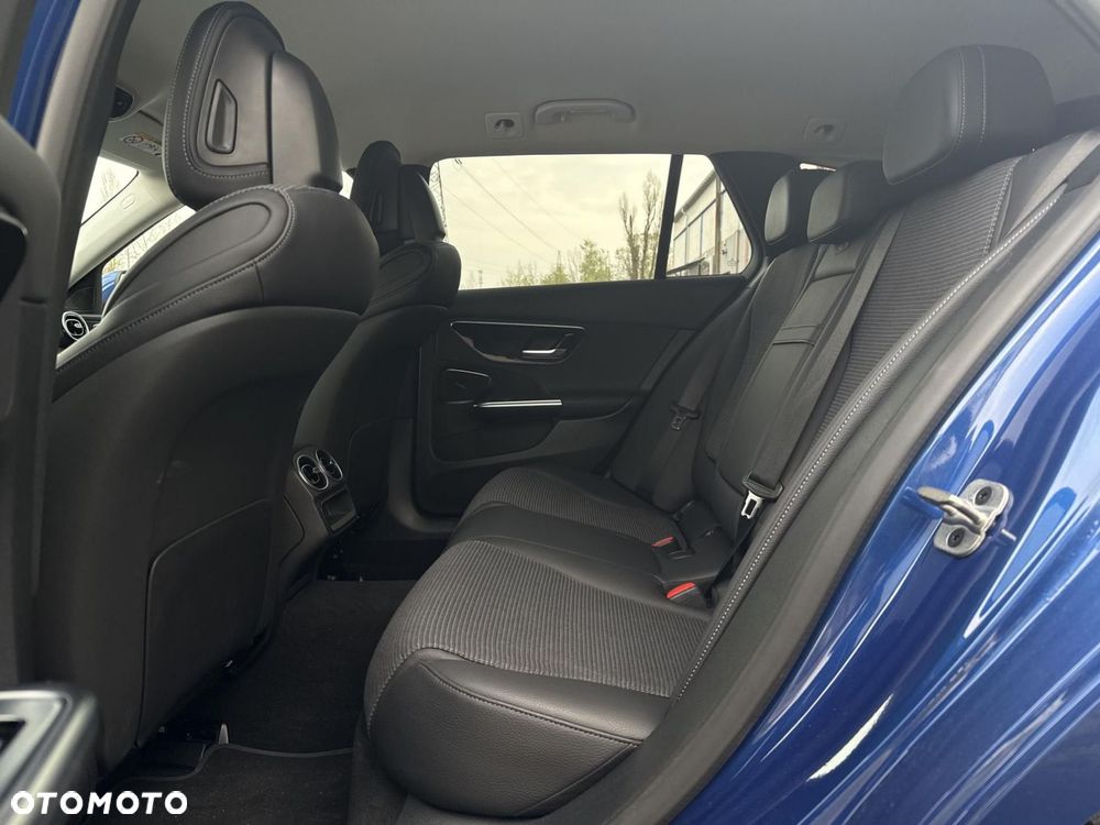 Mercedes-Benz Klasa C - 19