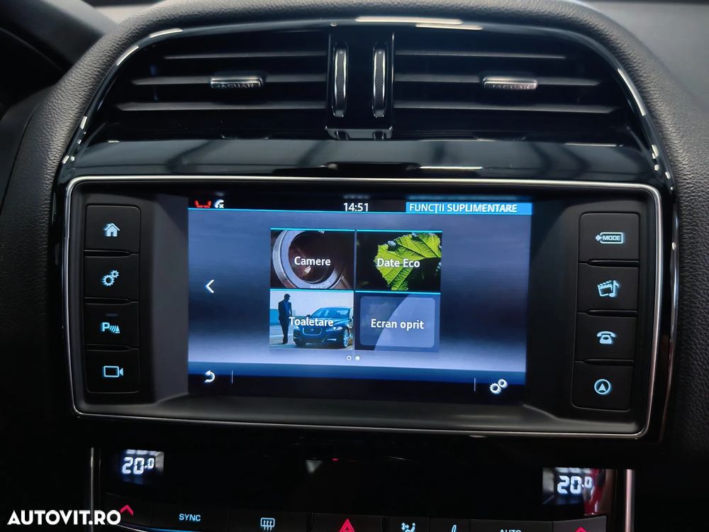 Jaguar XE 2.0 R-Sport - 17