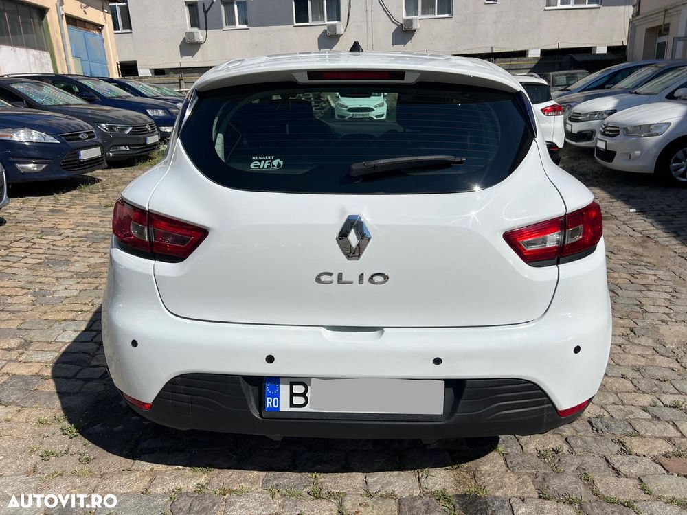 Renault Clio 1.2 16V Authentique - 2