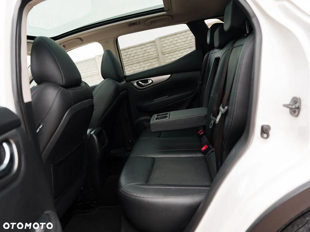 Nissan Qashqai - 14