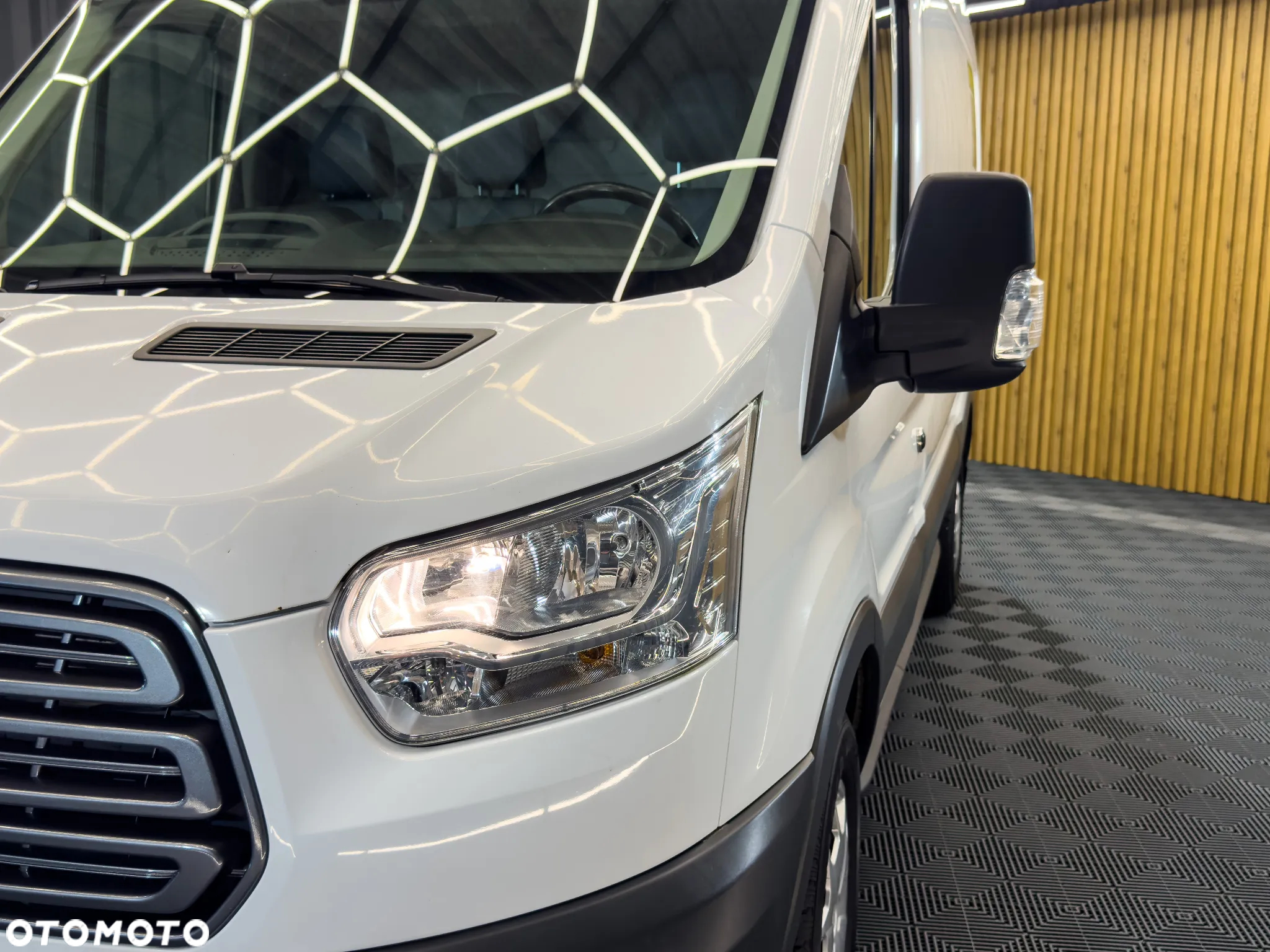Ford TRANSIT - 19