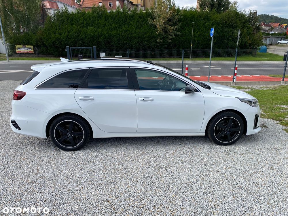 Kia Ceed 1.5 T-GDI DCT7 OPF GT Line - 11