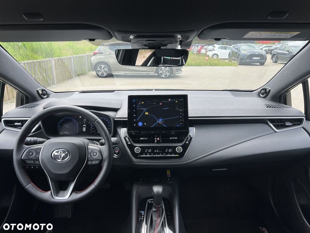 Toyota Corolla 2.0 Hybrid GR Sport - 12