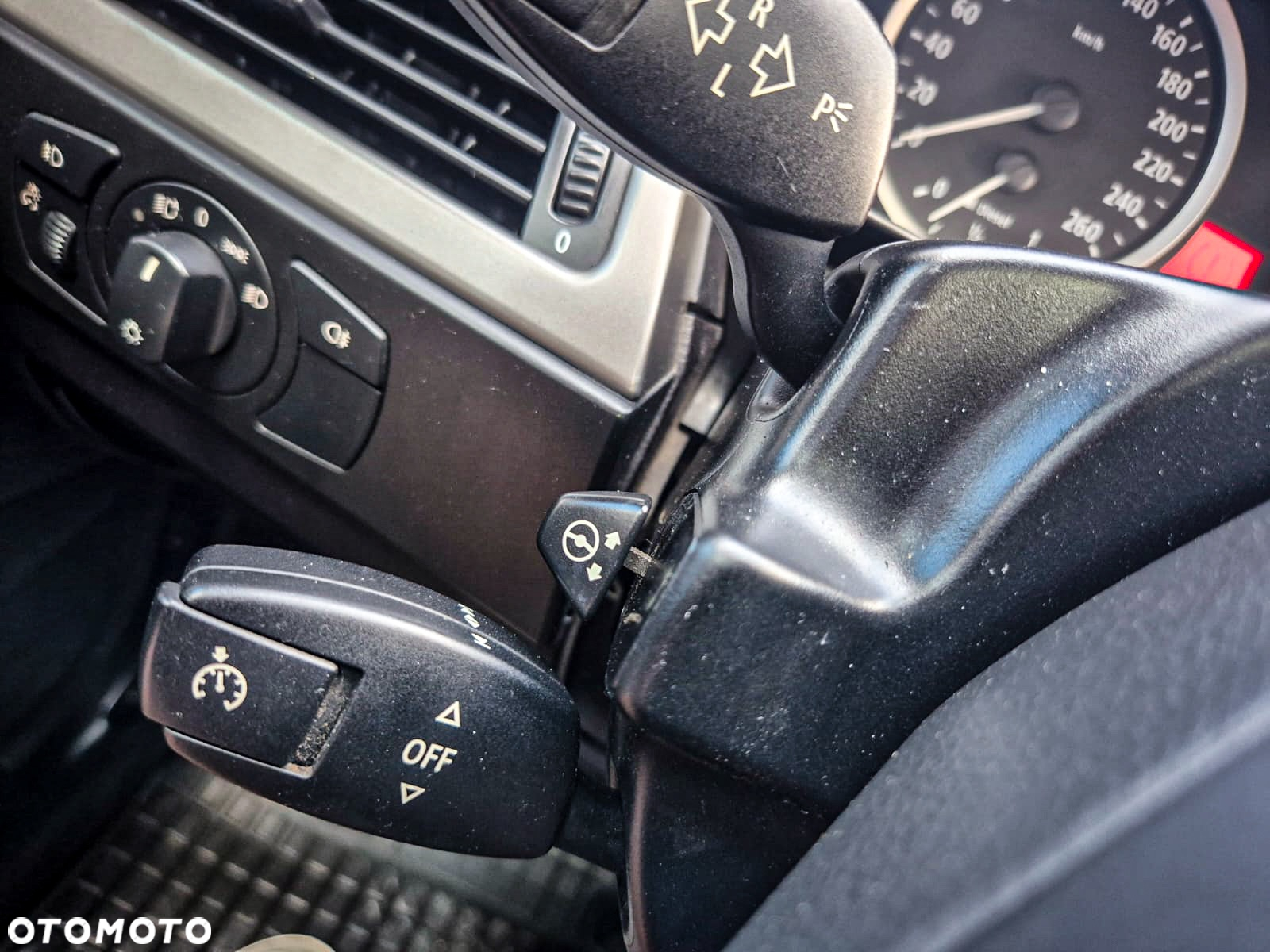 BMW Seria 5 530d - 33