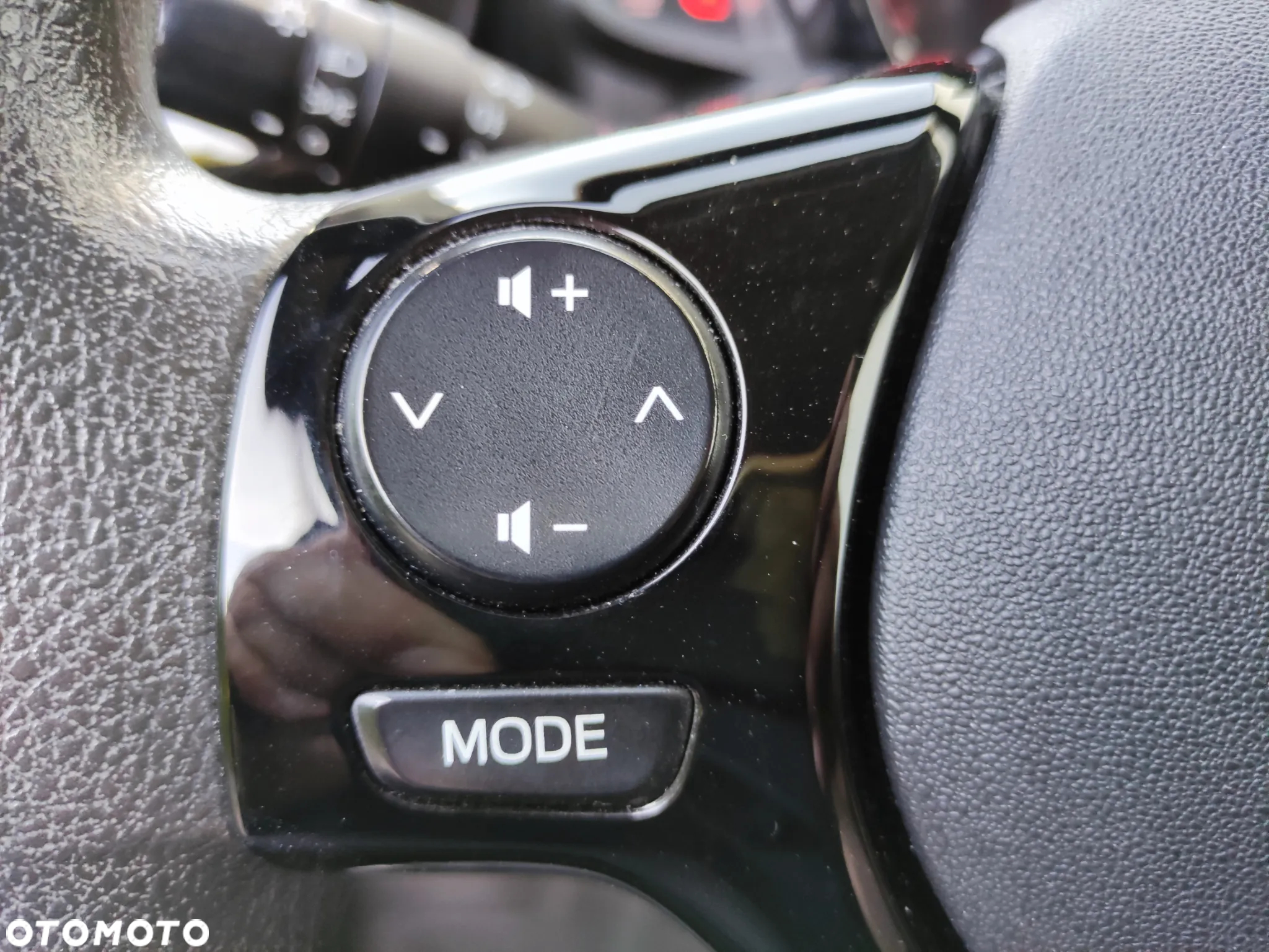Citroën C1 1.0 VTi Shine EU6 - 27