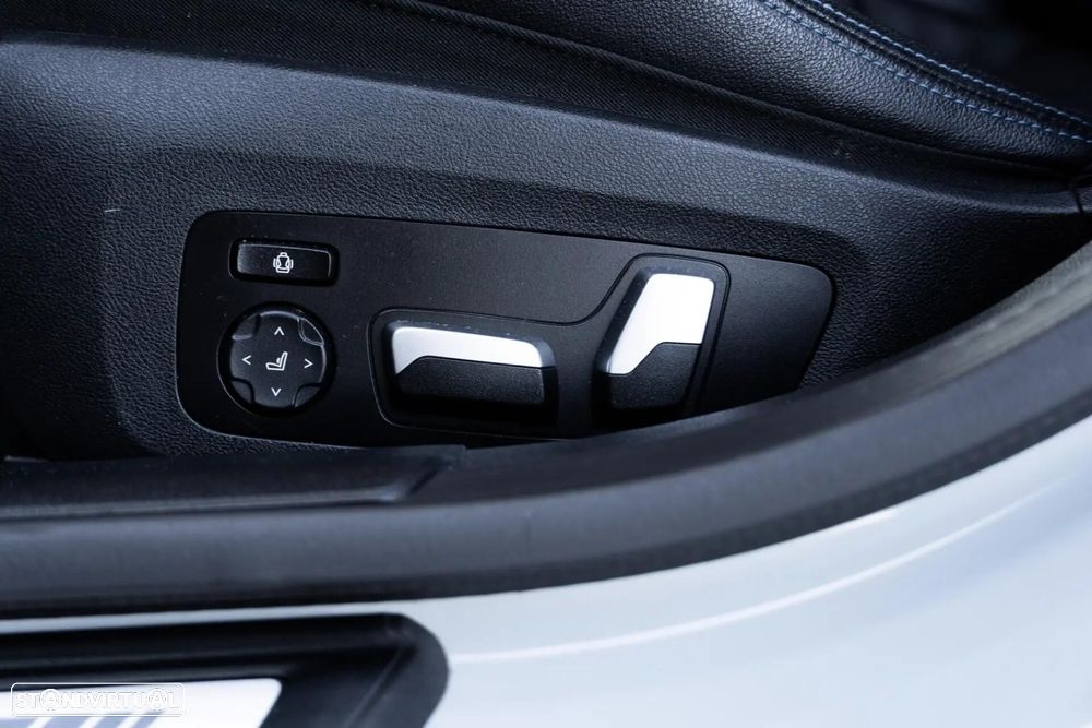 BMW 420 Gran Coupé d Pack Desportivo M Auto - 47