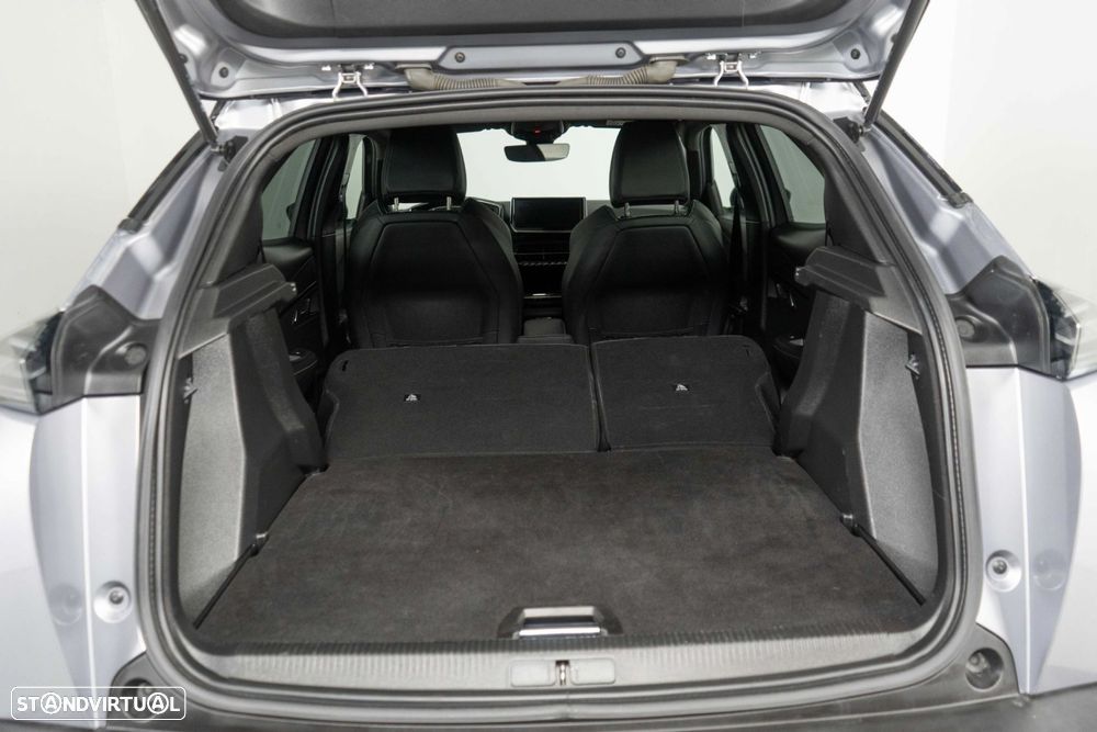 Peugeot 2008 1.2 PureTech GT EAT8 - 13