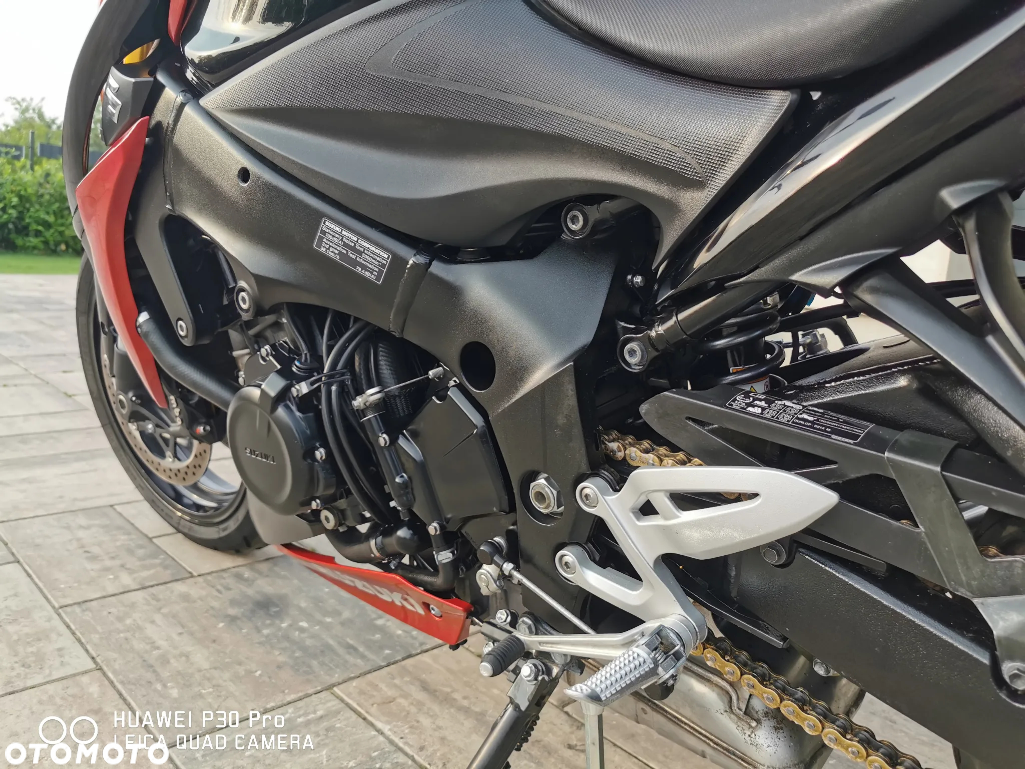 Suzuki GSX - 31