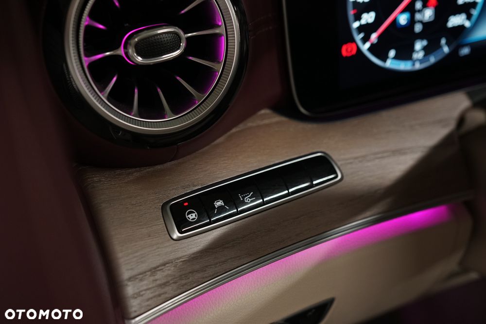 Mercedes-Benz Klasa E - 30