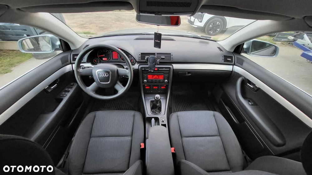 Audi A4 Avant 1.8 T - 17