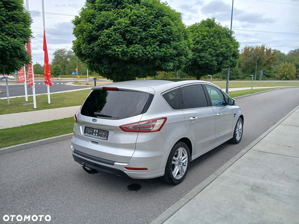 Ford S-Max 2.0 TDCi Titanium PowerShift - 6