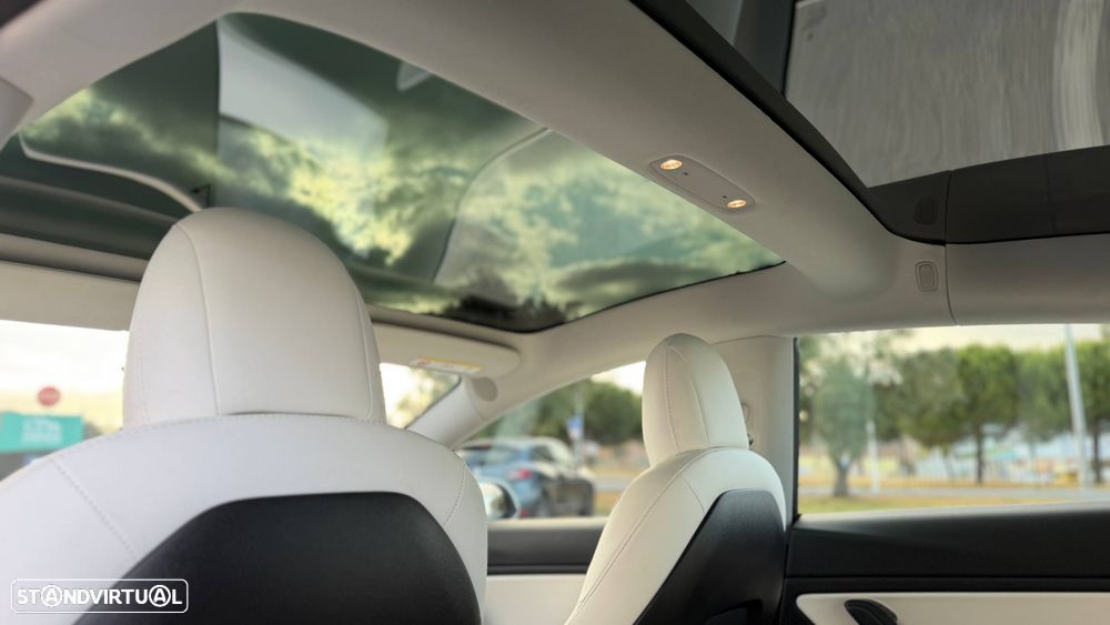 Tesla Model 3 Long Range Tração Integral - 31