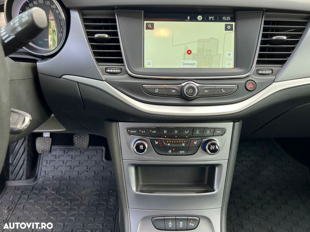 Opel Astra Sport Tourer 1.2L Turbo Start/Stop Business Edition - 21