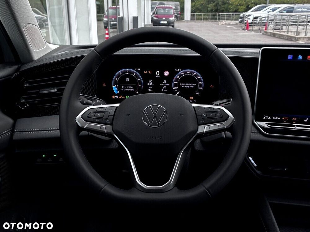 Volkswagen Tiguan - 14