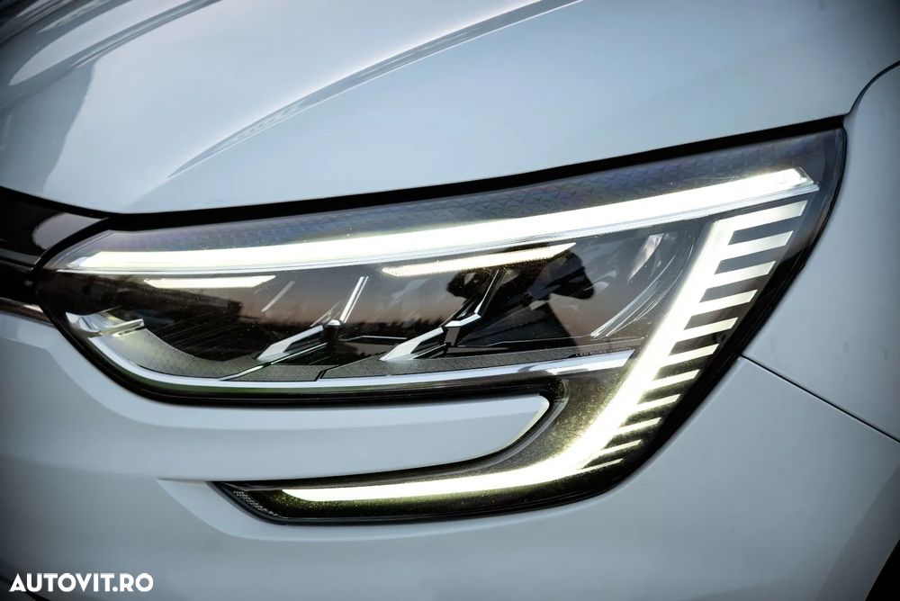 Renault Megane TCE 114 GPF Zen - 29