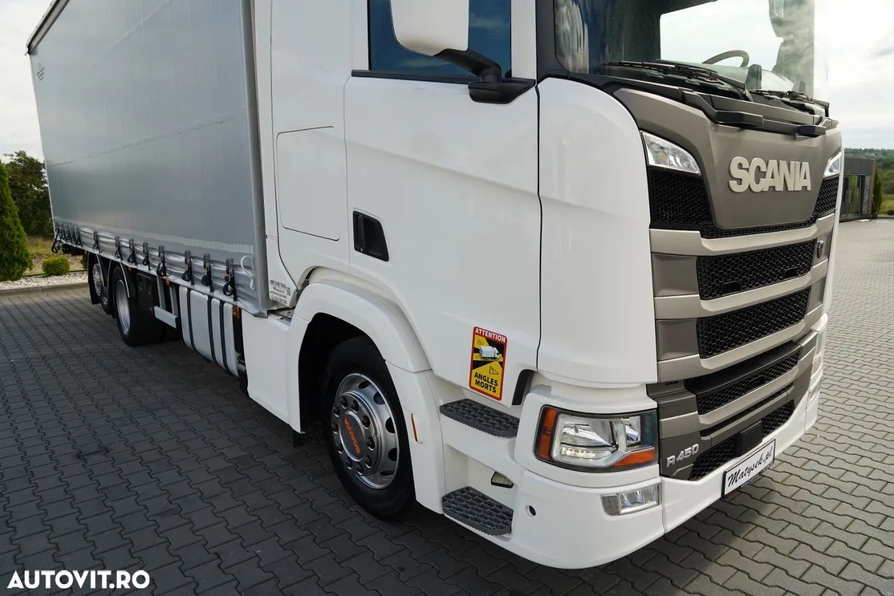 Scania R 450 / MEGA / 6x2 / CORTINĂ - 8,2 m / SOLO / PUNTE RIDICATĂ / PODEA REZISTENTĂ / NAVI / - 9