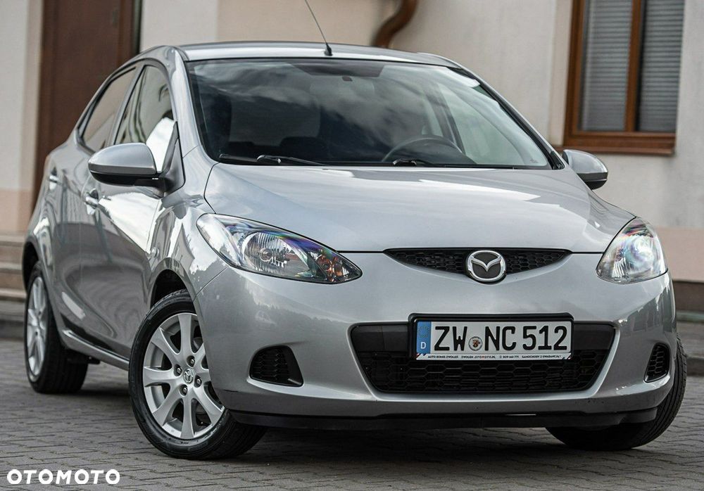 Mazda 2 - 4