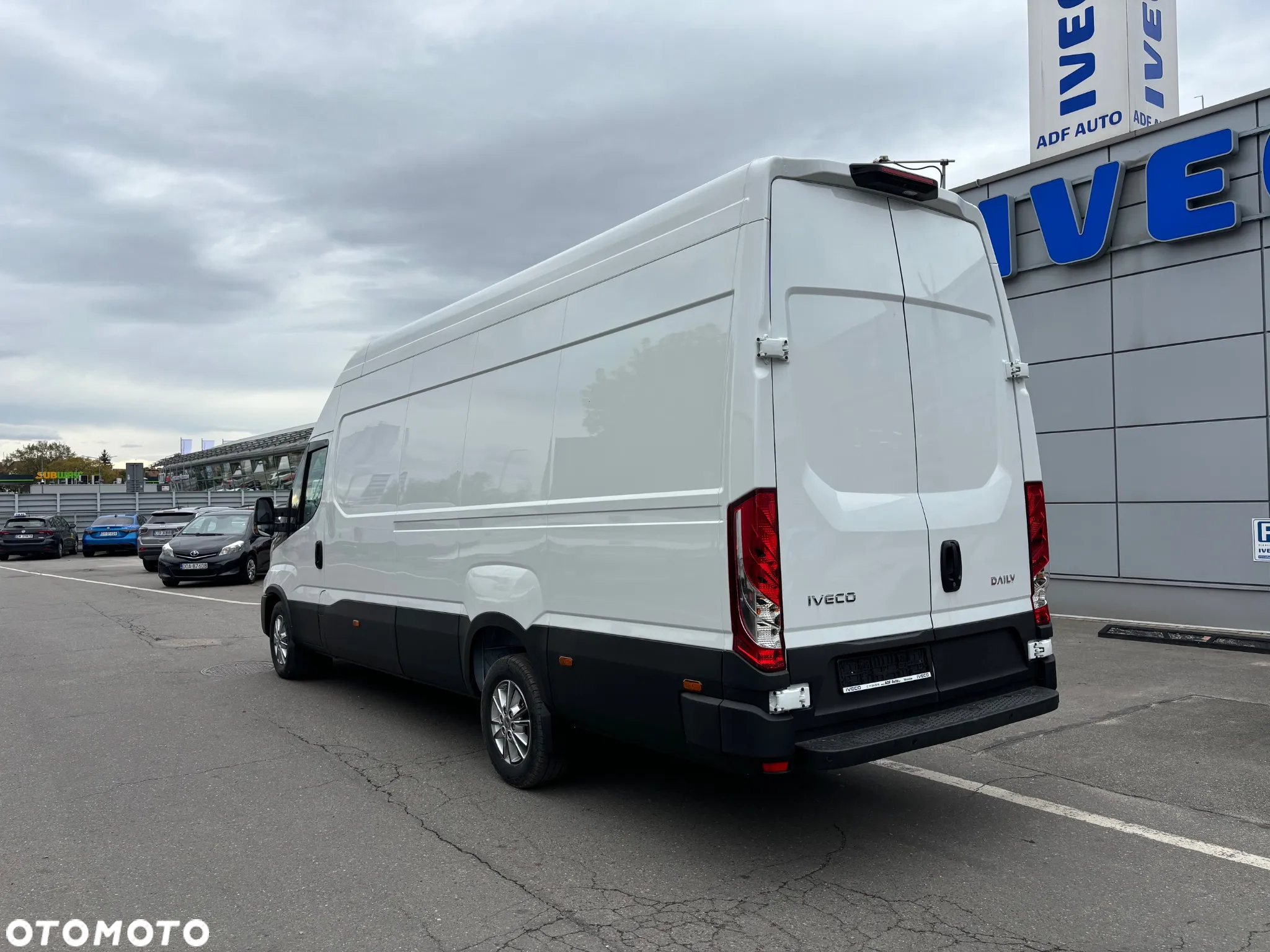 Iveco Daily 18m3 od ręki Automat - 3