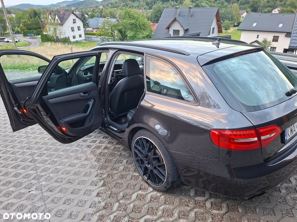 Audi A4 Avant 2.0 TDI DPF quattro S tronic Ambiente - 13